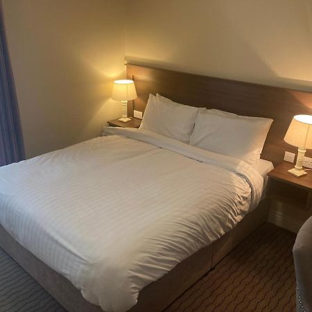 Mcnulty'S Guest House Енискроун Екстериор снимка